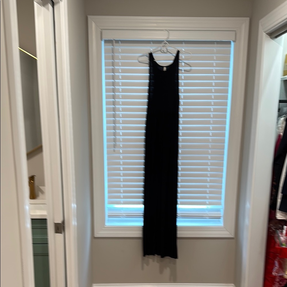 Elegant Black Maxi Dress